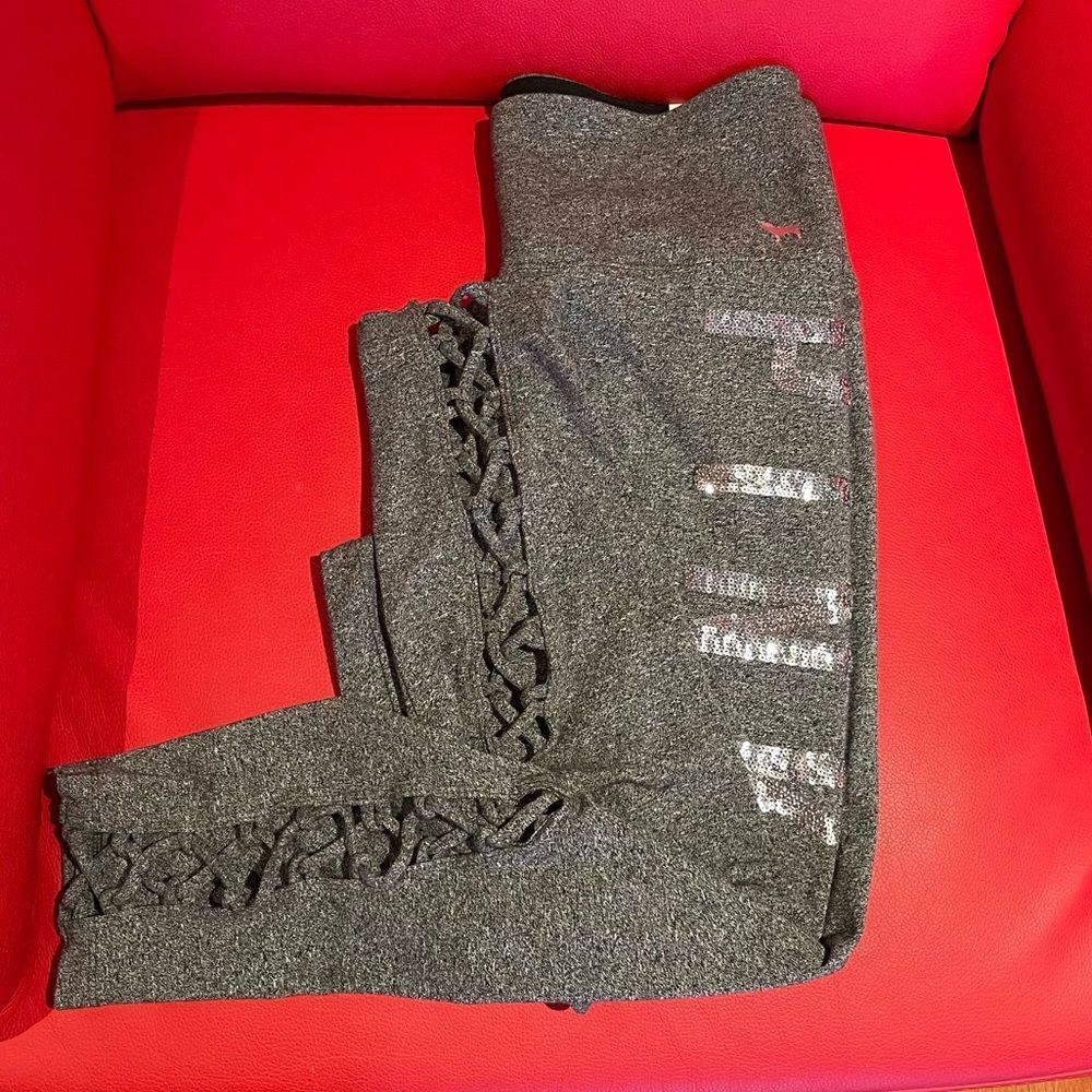 High waist ankle leggings.